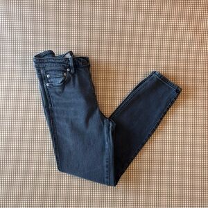 Free People High Rise button fly skinny jeans. Size 28. Gray